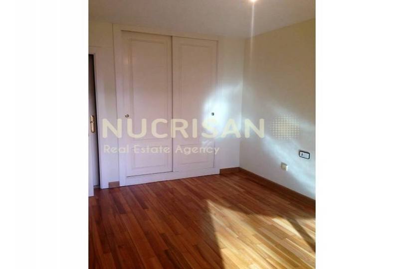 Alicante,Alicante,España,5 Bedrooms Bedrooms,3 BathroomsBathrooms,Pisos,14524