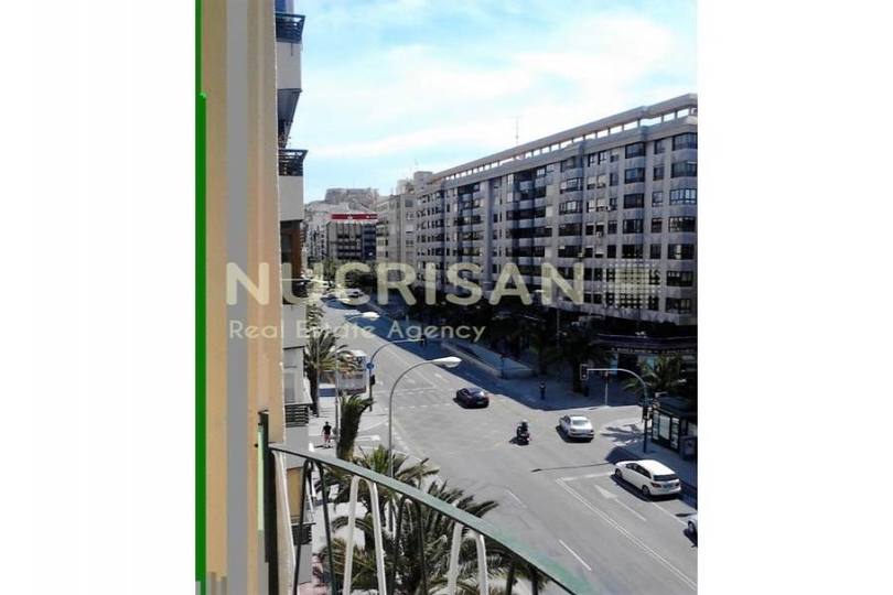 Alicante,Alicante,España,3 Bedrooms Bedrooms,2 BathroomsBathrooms,Pisos,14525