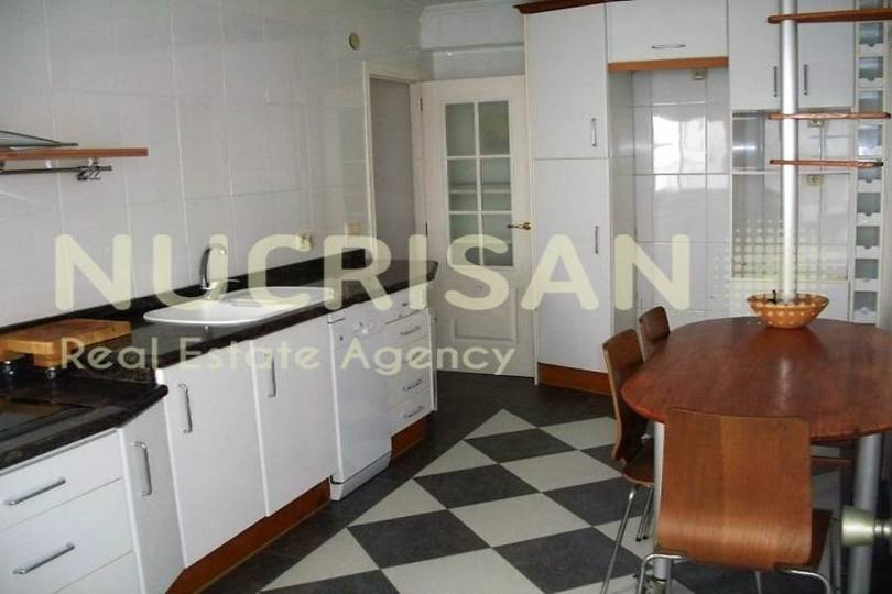 Alicante,Alicante,España,3 Bedrooms Bedrooms,2 BathroomsBathrooms,Pisos,14530