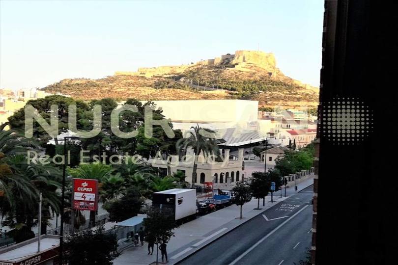 Alicante,Alicante,España,3 Bedrooms Bedrooms,2 BathroomsBathrooms,Pisos,14537