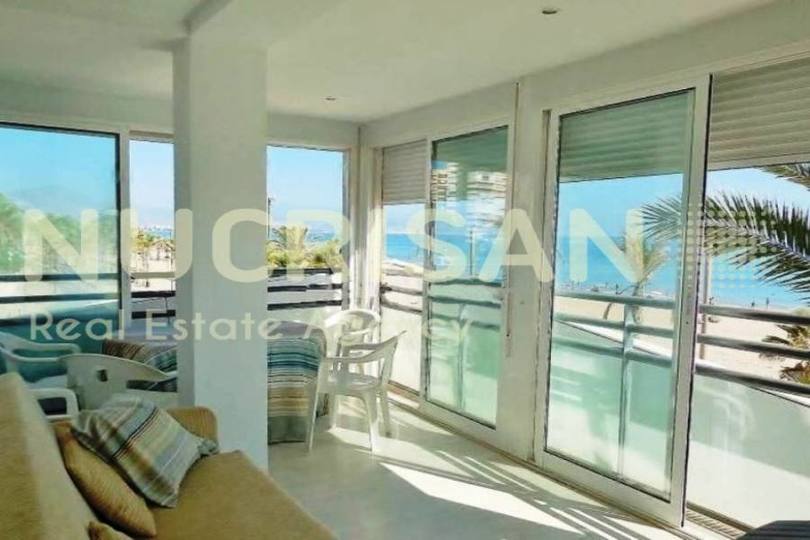 Alicante,Alicante,España,4 Bedrooms Bedrooms,2 BathroomsBathrooms,Pisos,14541