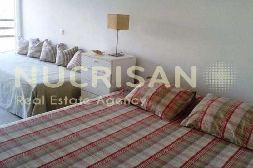 Alicante,Alicante,España,4 Bedrooms Bedrooms,2 BathroomsBathrooms,Pisos,14541