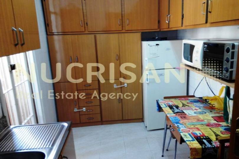 Alicante,Alicante,España,3 Bedrooms Bedrooms,1 BañoBathrooms,Pisos,14548