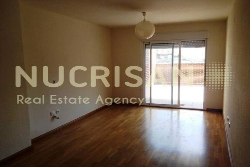 Alicante,Alicante,España,3 Bedrooms Bedrooms,2 BathroomsBathrooms,Pisos,14558