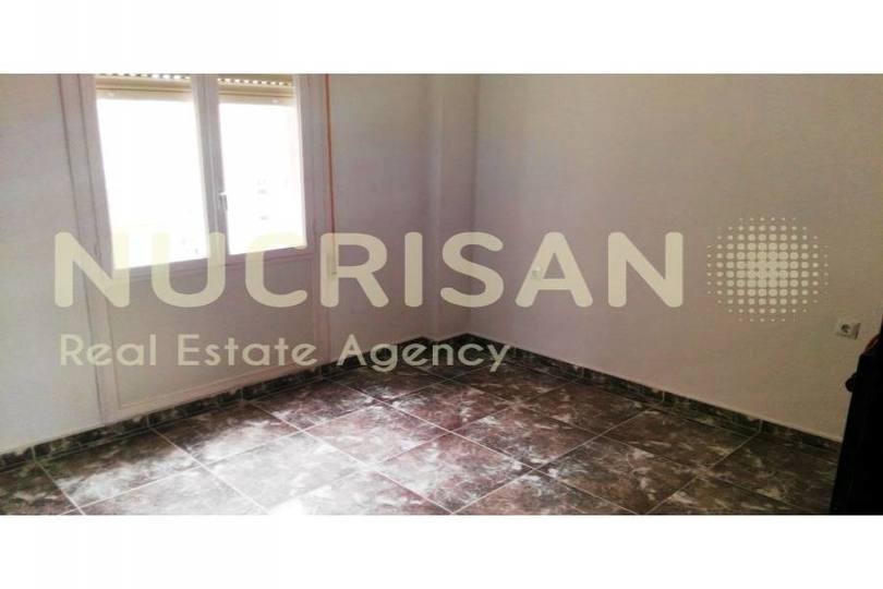 Alicante,Alicante,España,4 Bedrooms Bedrooms,2 BathroomsBathrooms,Pisos,14562