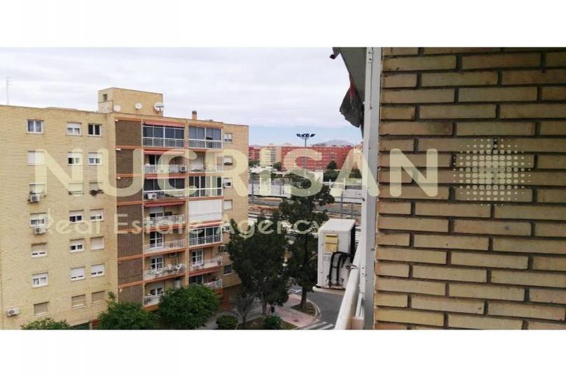 Alicante,Alicante,España,4 Bedrooms Bedrooms,2 BathroomsBathrooms,Pisos,14562