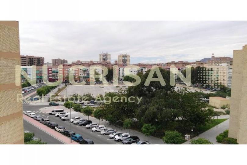 Alicante,Alicante,España,4 Bedrooms Bedrooms,2 BathroomsBathrooms,Pisos,14562