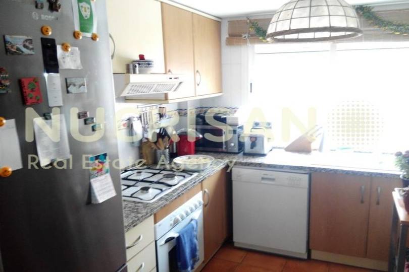 Alicante,Alicante,España,3 Bedrooms Bedrooms,2 BathroomsBathrooms,Pisos,14566