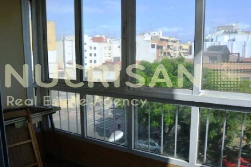 Alicante,Alicante,España,3 Bedrooms Bedrooms,1 BañoBathrooms,Pisos,14567