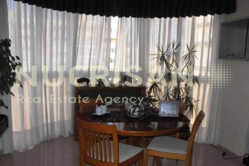 Alicante,Alicante,España,4 Bedrooms Bedrooms,2 BathroomsBathrooms,Pisos,14578