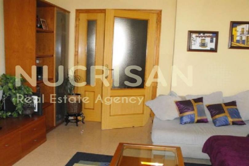 Alicante,Alicante,España,4 Bedrooms Bedrooms,2 BathroomsBathrooms,Pisos,14578