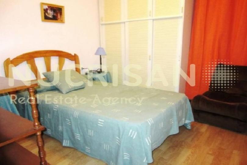 Alicante,Alicante,España,4 Bedrooms Bedrooms,2 BathroomsBathrooms,Pisos,14583