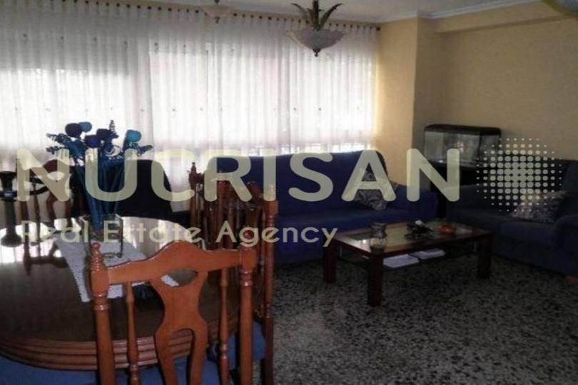 Alicante,Alicante,España,3 Bedrooms Bedrooms,2 BathroomsBathrooms,Pisos,14587