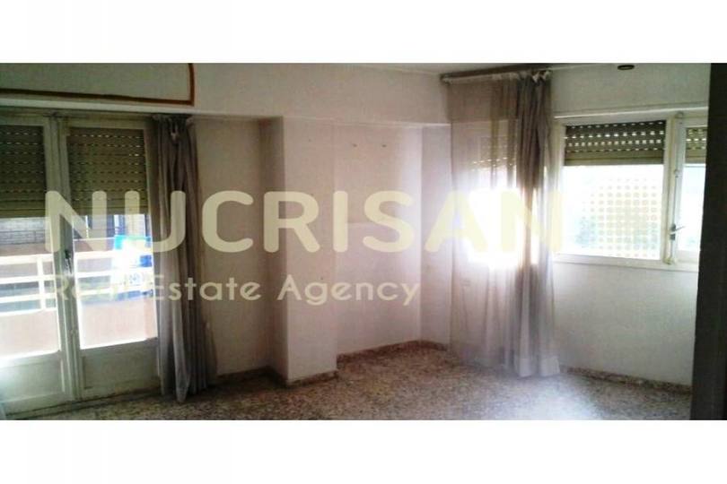 Alicante,Alicante,España,4 Bedrooms Bedrooms,2 BathroomsBathrooms,Pisos,14591