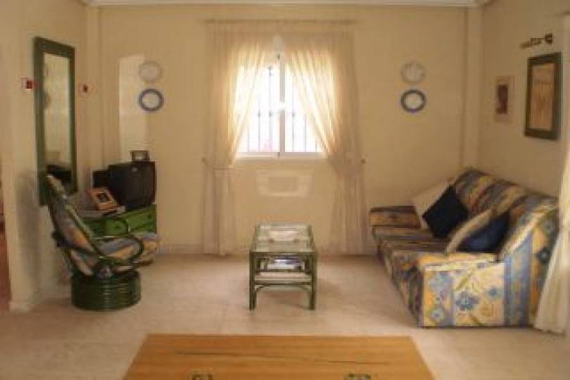 Orihuela,Alicante,España,3 Habitaciones Habitaciones,2 BañosBaños,Fincas-Villas,2210