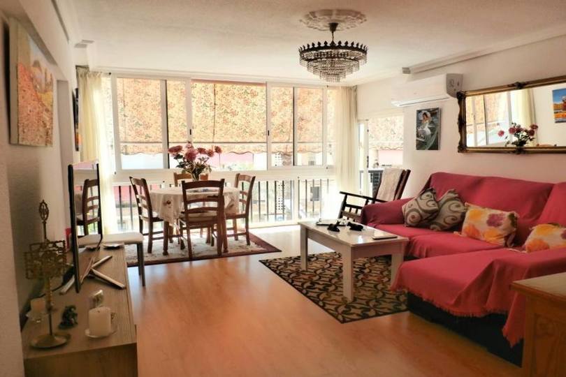 Benidorm,Alicante,España,3 Bedrooms Bedrooms,1 BañoBathrooms,Pisos,14689