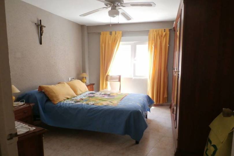 Benidorm,Alicante,España,3 Bedrooms Bedrooms,1 BañoBathrooms,Pisos,14690