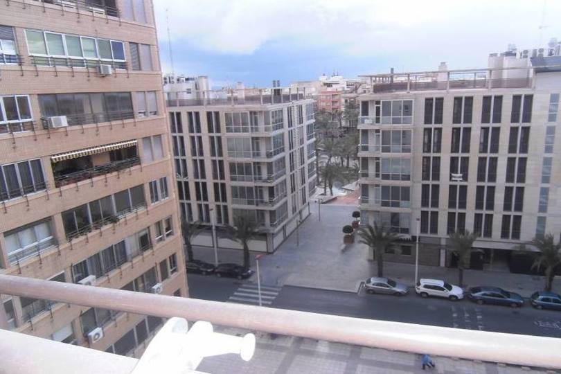 Elche,Alicante,España,3 Bedrooms Bedrooms,2 BathroomsBathrooms,Pisos,14720