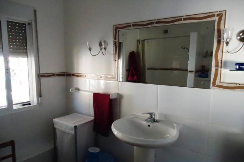 Crevillent,Alicante,España,4 Habitaciones Habitaciones,2 BañosBaños,Fincas-Villas,2221