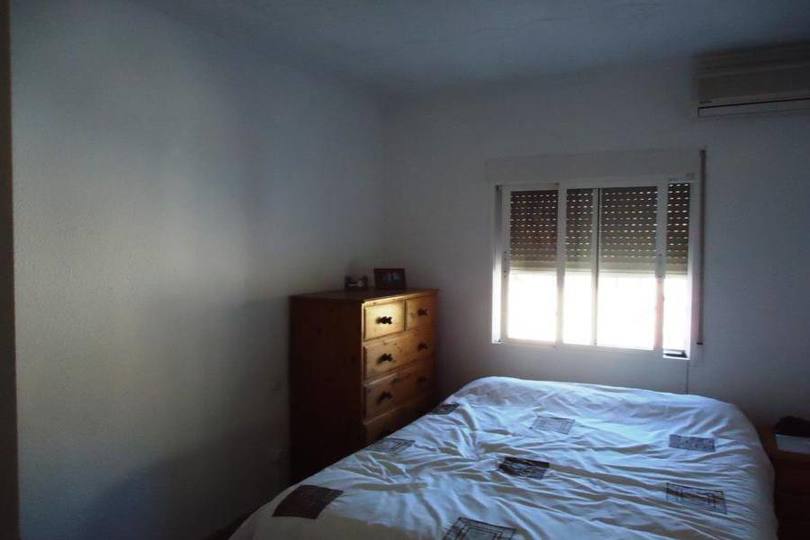 Crevillent,Alicante,España,4 Habitaciones Habitaciones,2 BañosBaños,Fincas-Villas,2221