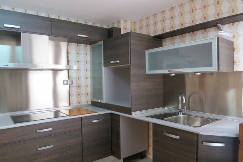 Alicante,Alicante,España,4 Bedrooms Bedrooms,2 BathroomsBathrooms,Pisos,14763