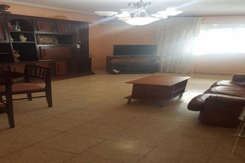 Alicante,Alicante,España,3 Bedrooms Bedrooms,1 BañoBathrooms,Pisos,14818