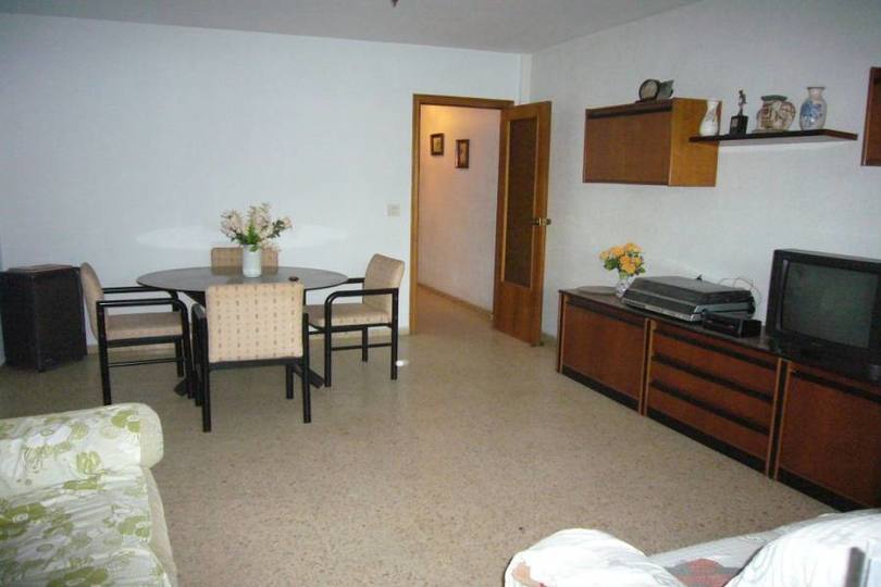 Alicante,Alicante,España,4 Bedrooms Bedrooms,1 BañoBathrooms,Pisos,14828