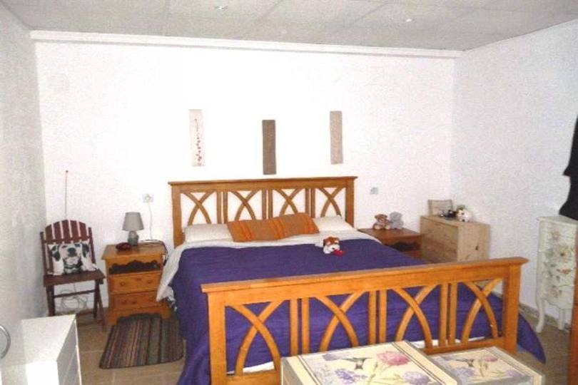 Elche,Alicante,España,4 Habitaciones Habitaciones,4 BañosBaños,Fincas-Villas,2235