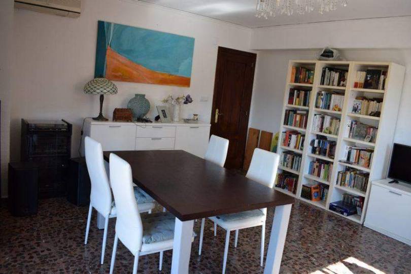 Dénia,Alicante,España,4 Bedrooms Bedrooms,2 BathroomsBathrooms,Local comercial,14899