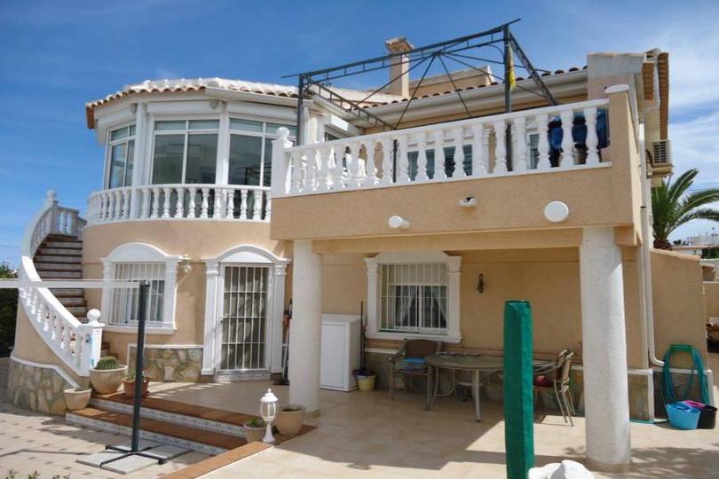 Ciudad Quesada,Alicante,España,5 Habitaciones Habitaciones,3 BañosBaños,Fincas-Villas,2242