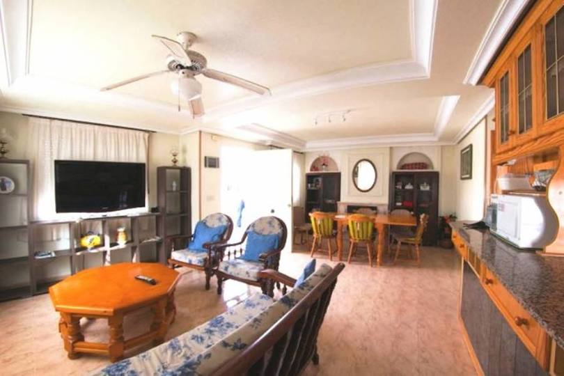 Torrevieja,Alicante,España,5 Habitaciones Habitaciones,3 BañosBaños,Fincas-Villas,2245