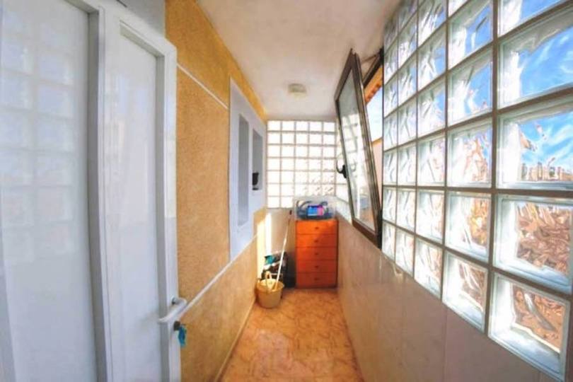 Torrevieja,Alicante,España,5 Habitaciones Habitaciones,3 BañosBaños,Fincas-Villas,2245