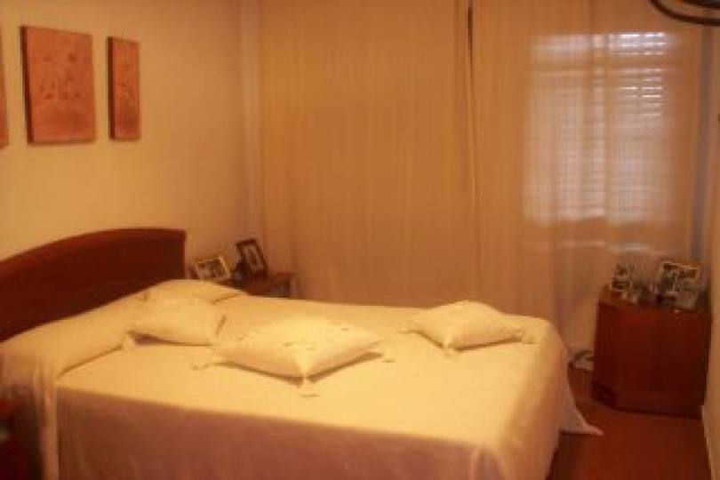 Elche,Alicante,España,4 Habitaciones Habitaciones,3 BañosBaños,Fincas-Villas,2250