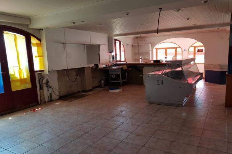 Dénia,Alicante,España,5 Bedrooms Bedrooms,2 BathroomsBathrooms,Local comercial,15041