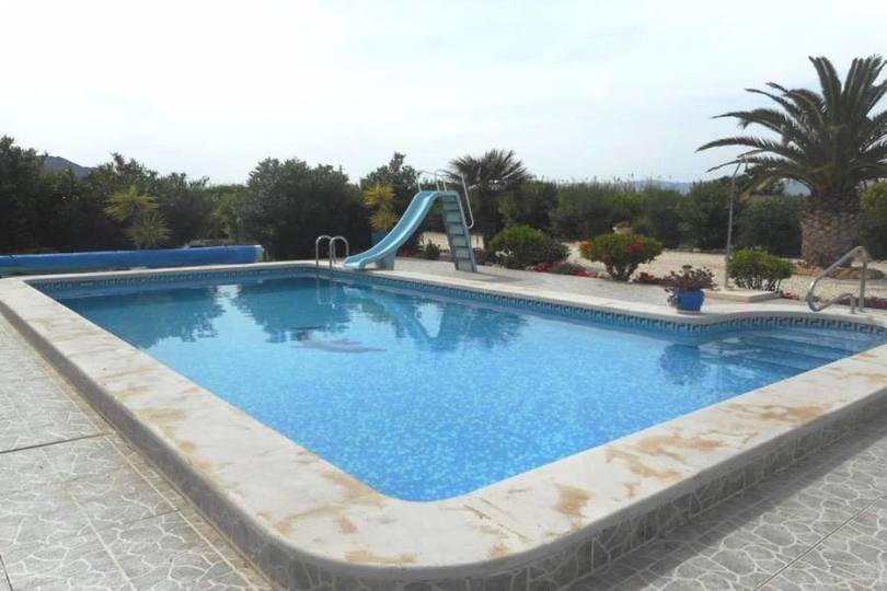 Callosa de Segura,Alicante,España,3 Habitaciones Habitaciones,3 BañosBaños,Fincas-Villas,2255