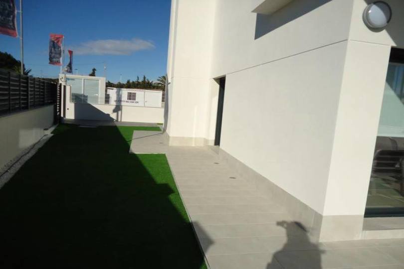 Orihuela,Alicante,España,3 Habitaciones Habitaciones,3 BañosBaños,Fincas-Villas,2265