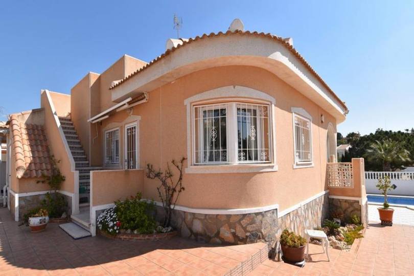 Ciudad Quesada,Alicante,España,3 Habitaciones Habitaciones,3 BañosBaños,Fincas-Villas,2270