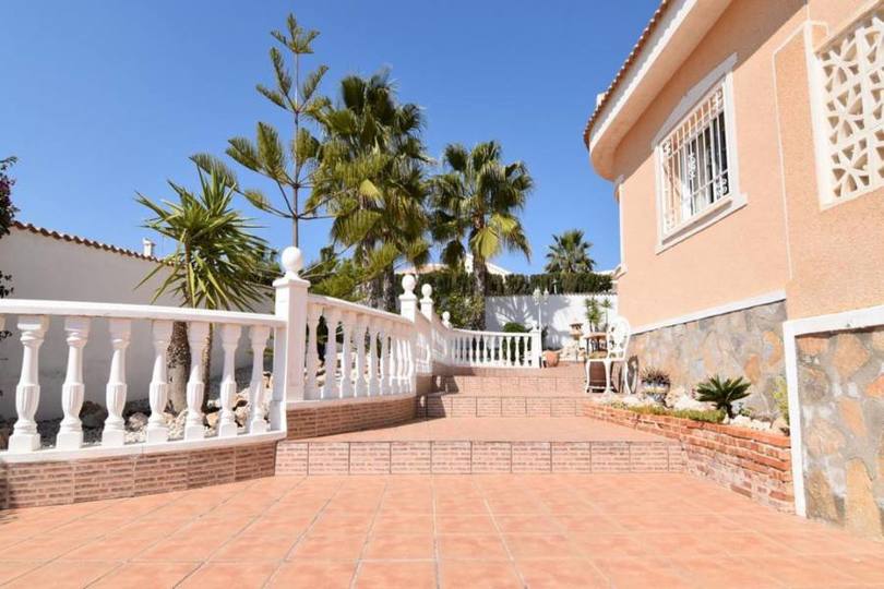 Ciudad Quesada,Alicante,España,3 Habitaciones Habitaciones,3 BañosBaños,Fincas-Villas,2270