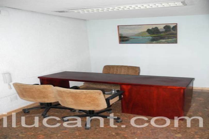 Alicante,Alicante,España,Local comercial,15242