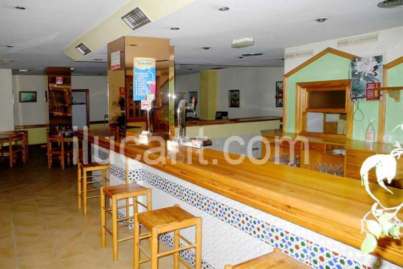 Alicante,Alicante,España,Local comercial,15244