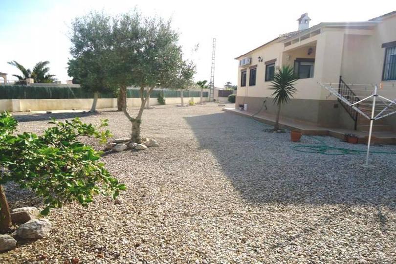 Catral,Alicante,España,3 Habitaciones Habitaciones,2 BañosBaños,Fincas-Villas,2275