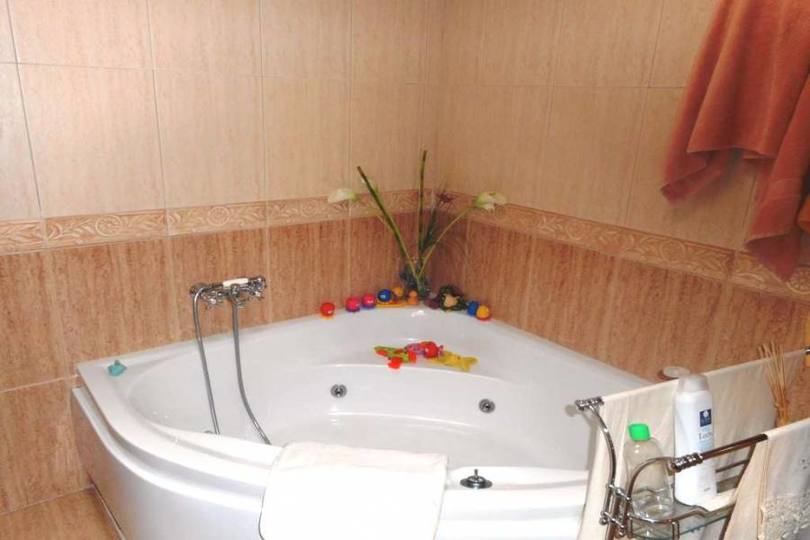 Orihuela,Alicante,España,4 Habitaciones Habitaciones,3 BañosBaños,Casas,2299