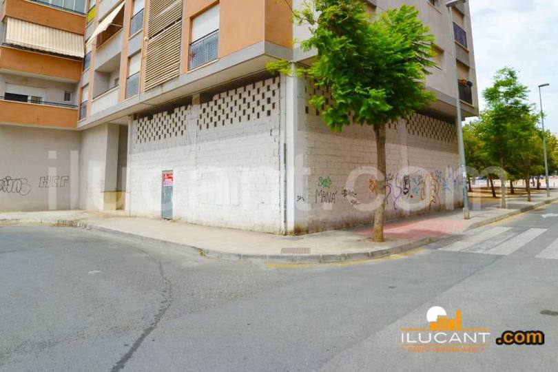 Alicante,Alicante,España,Local comercial,15734