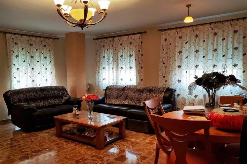 Villena,Alicante,España,5 Bedrooms Bedrooms,3 BathroomsBathrooms,Casas,15805