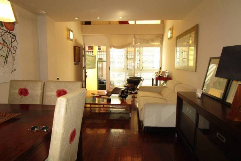 Elche,Alicante,España,4 Bedrooms Bedrooms,3 BathroomsBathrooms,Casas,15840