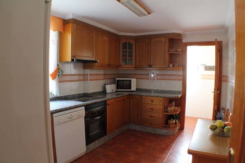 Benidorm,Alicante,España,4 Bedrooms Bedrooms,2 BathroomsBathrooms,Casas,16041