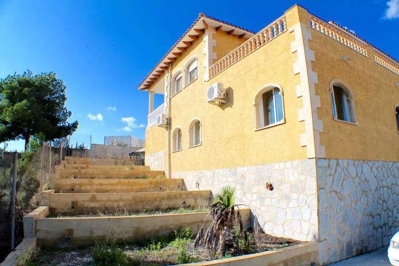 La Nucia,Alicante,España,4 Bedrooms Bedrooms,1 BañoBathrooms,Casas,16073