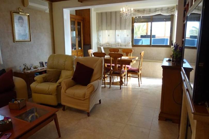 La Nucia,Alicante,España,3 Bedrooms Bedrooms,2 BathroomsBathrooms,Casas,16074