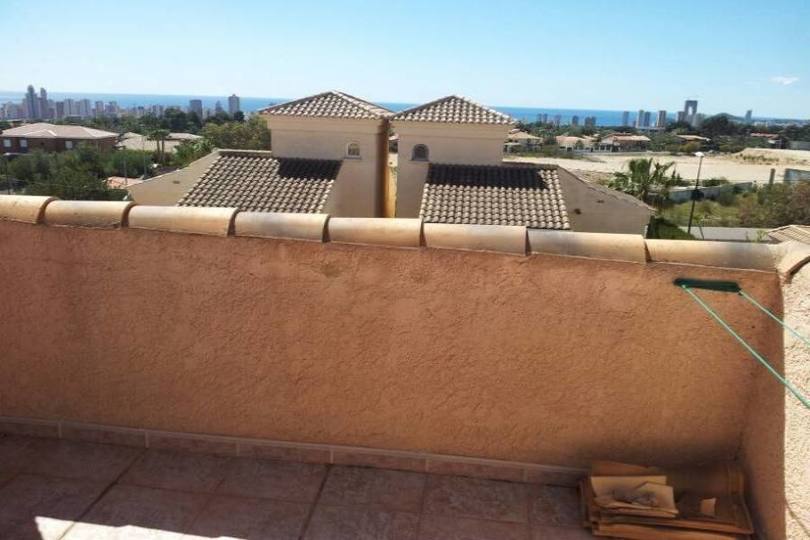 La Nucia,Alicante,España,4 Bedrooms Bedrooms,2 BathroomsBathrooms,Casas,16109