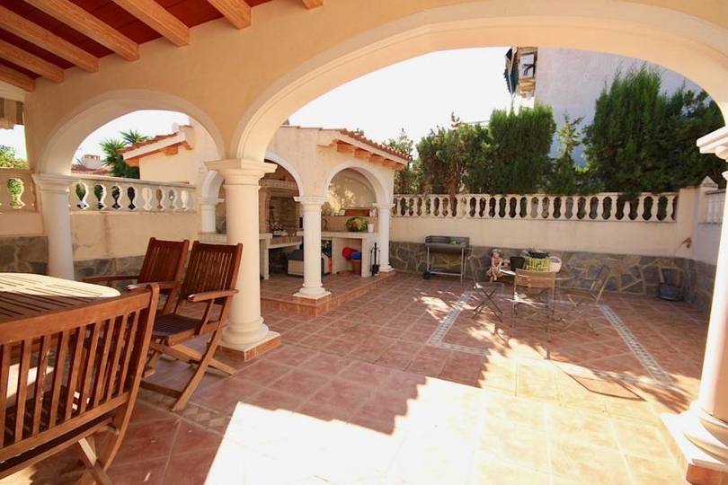 La Nucia,Alicante,España,5 Bedrooms Bedrooms,3 BathroomsBathrooms,Casas,16132